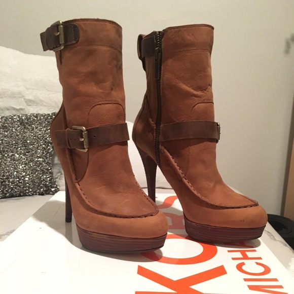 Michael Kors Leather Boots - Picture 1 of 8